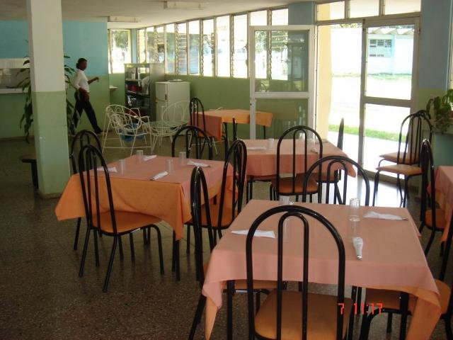 Speisesaal im Behandlungszentrum von Tarara - Kuba